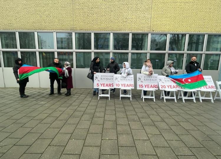 Rallies was held in front of the Armenian Embassy in The Hague and Dutch Parliament on the 30th anniversary of Khojaly 