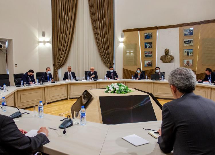 Energetika naziri Fransa Biznes Konfederasiyasının nümayəndə heyəti ilə görüşüb 