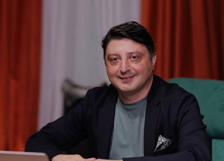 Кардиолог Фарид Алиев ответил на актуальные вопросы о сердечно-сосудистых заболеваниях, поступающие в аккаунты министерства в соцсетях 