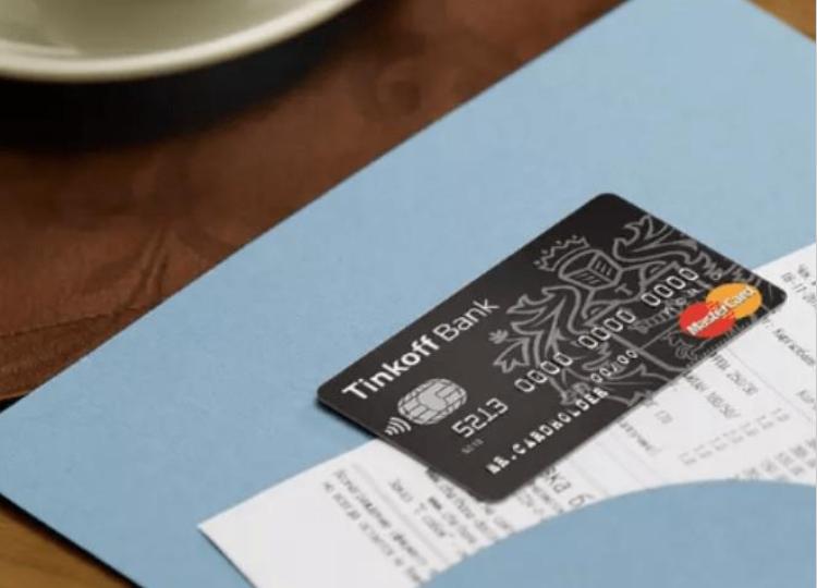 Rusiya bankı "Apple Pay"ın analoqunu işə salıb 