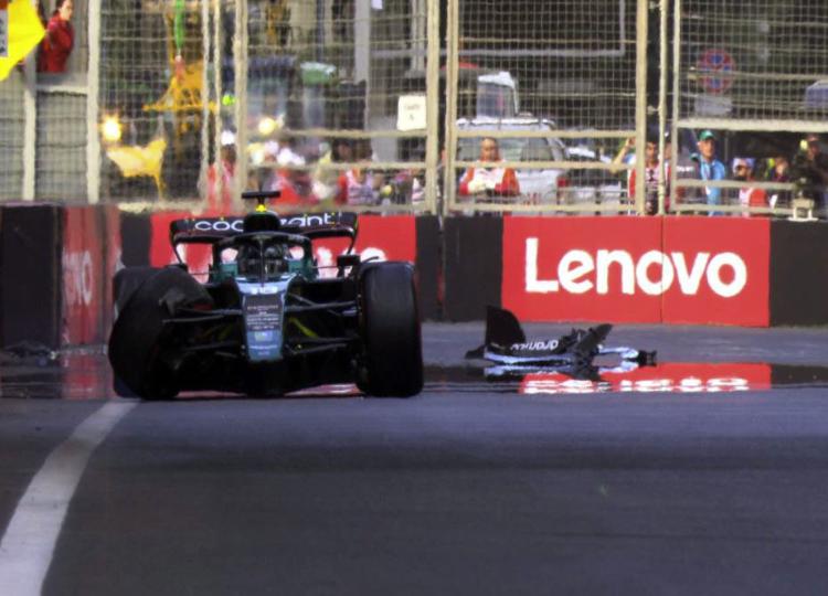  Strollun bolidi parçalandı 