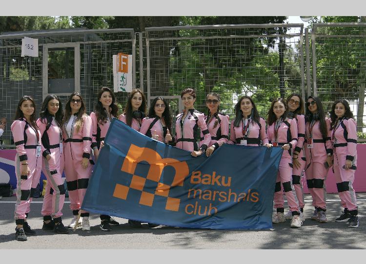 Azərbaycanlı xanım marşallar dünyaca məşhur "Sky Sports"-un canlı efirində 