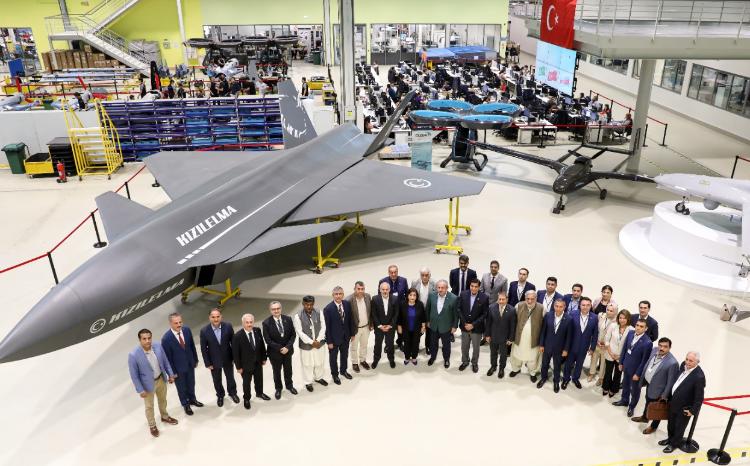 Участники второй трёхсторонней встрече спикеров парламентов побывали на производственном предприятии Байкар 