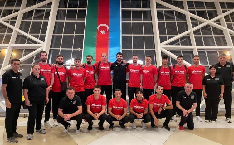 Voleybolçular TMT üçün Belarusa gedib 