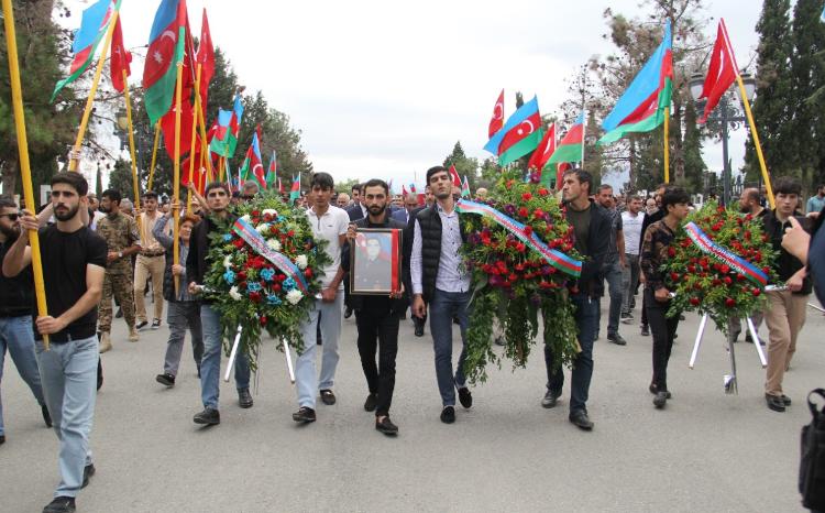 Staff of the Western and North -West Regional Centers of the Ombudsman attended the funerals of martyrs 