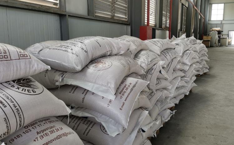 Bölgələrdə elit toxumların səyyar satışı aparılır 