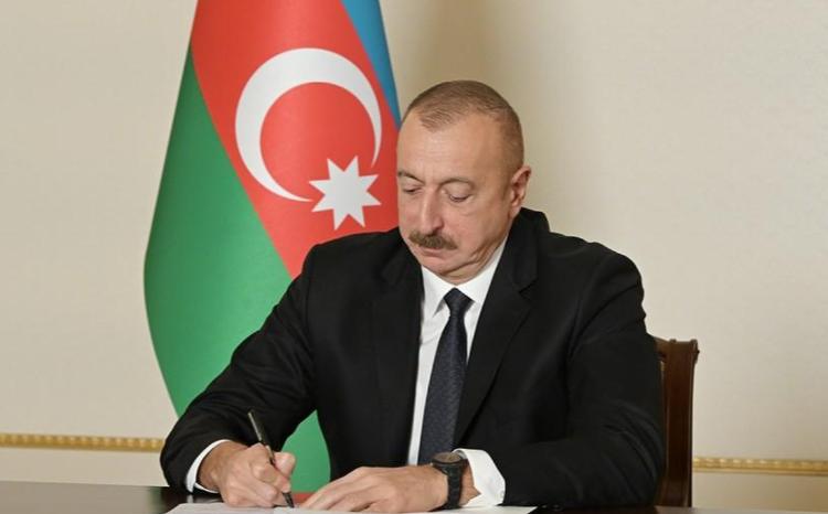 "Media Reyestrinin aparılması Qaydaları"nın təsdiq edilməsi haqqında Azərbaycan Respublikası Prezidentinin Fərmanı 