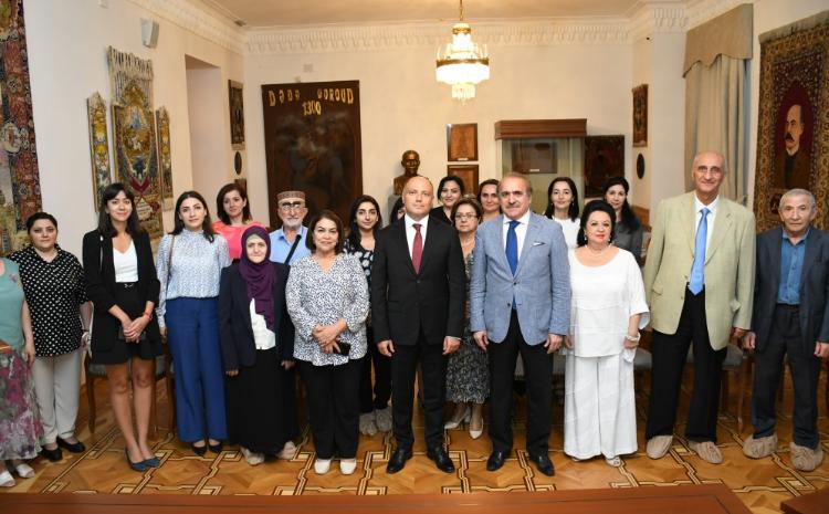 Mədəniyyət naziri Anar Kərimov Milli Azərbaycan Ədəbiyyatı Muzeyini və Hüseyn Cavidin ev-muzeyini ziyarət etdi 