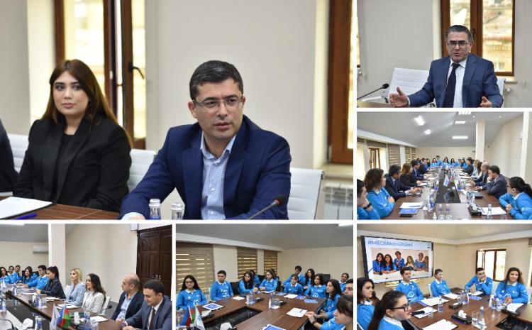 Əhməd İsmayılov MEDİA könüllüləri ilə görüşüb 