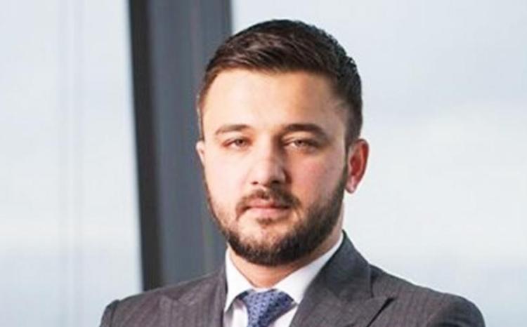 36 yaşlı yeni nazir müavini kimdir? 