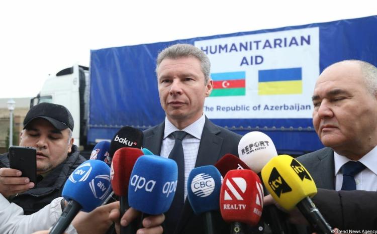 Ukrayna səfiri humanitar yardıma görə Azərbaycana təşəkkür etdi 