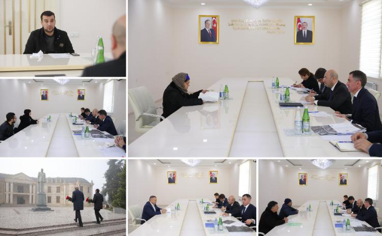 Dövlət Şəhərsalma və Arxitektura Komitəsinin sədri Kürdəmir şəhərində vətəndaşları qəbul edib 