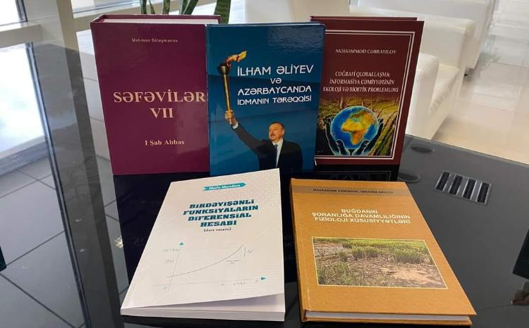 MEK-ə müxtəlif səpkili kitablar daxil olub 