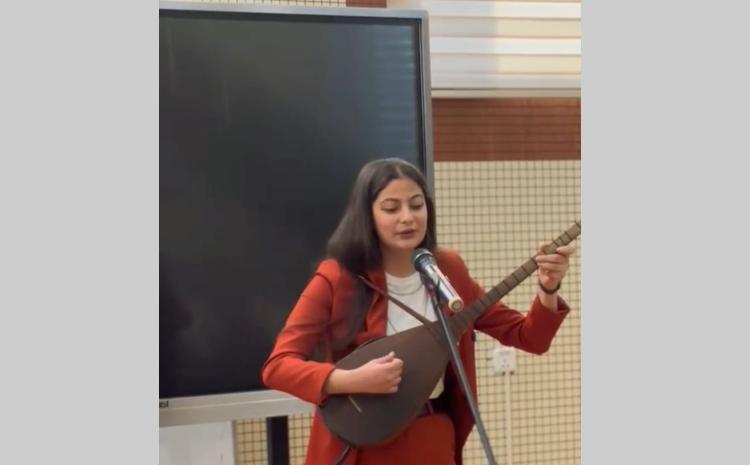 XALQIMIN SAZ ADLI YADİGARI VAR 