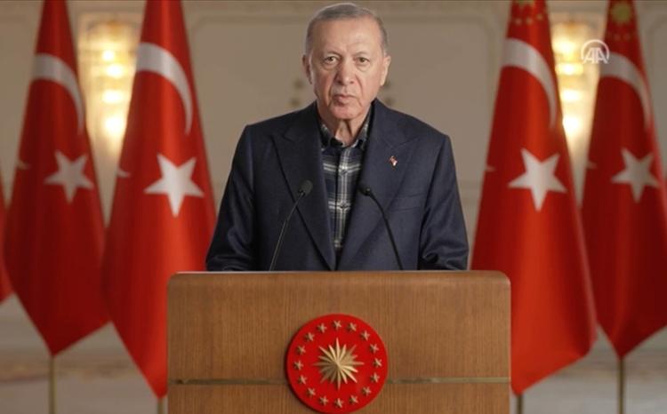 Ərdoğan: Türkiyə təkcə öz tarixində deyil, bəşəriyyət tarixində ən böyük təbii fəlakətlərdən biri ilə üzləşib 
