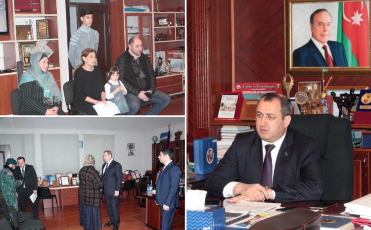 Adil Əliyev növbəti dəfə seçicilərin qəbulunu keçirib 