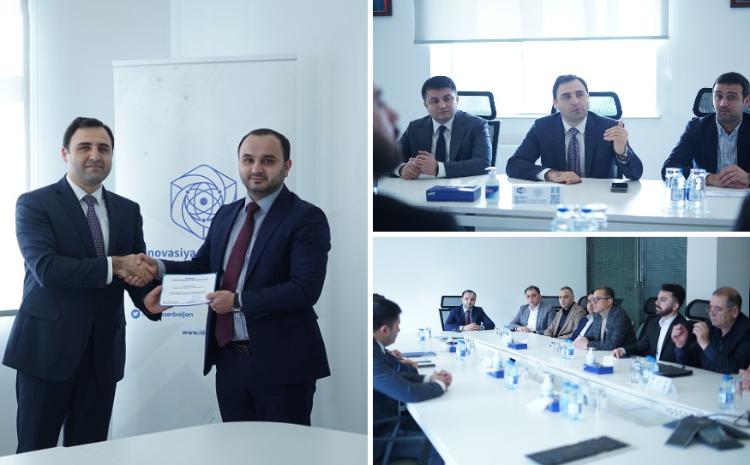 Texnologiyalar parkının rezidenti olaraq texnoparkdan kənar fəaliyyət üçün ilk qeydiyyat şəhadətnamələri təqdim edildi! 
