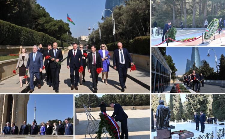Dağıstan parlamentariləri Ulu Öndərin məzarını və Şəhidlər xiyabanını ziyarət ediblər 