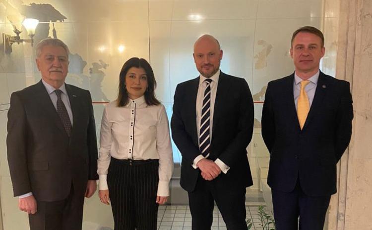 Президент Международного Фонда Тюркской Культуры и Наследия посетила Литву 