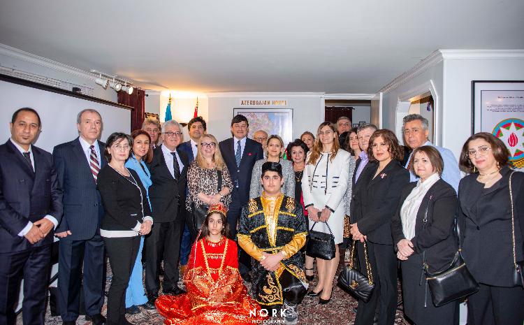 В канадской провинции Онтарио состоялись открытие Дома Азербайджана и встреча с азербайджанской общиной 