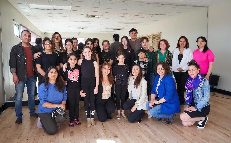 Сотрудники комитета присутствовали на репетиции танцевальной группы "Azeri Calgary Stars" 