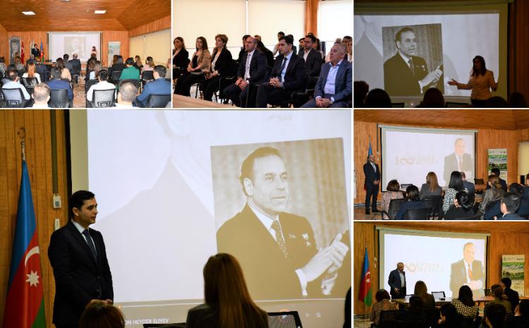 Aqrar Sığorta Fondunda Heydər Əliyevin anadan olmasının 100-cü ildönümünə həsr olunmuş tədbir keçirilib 