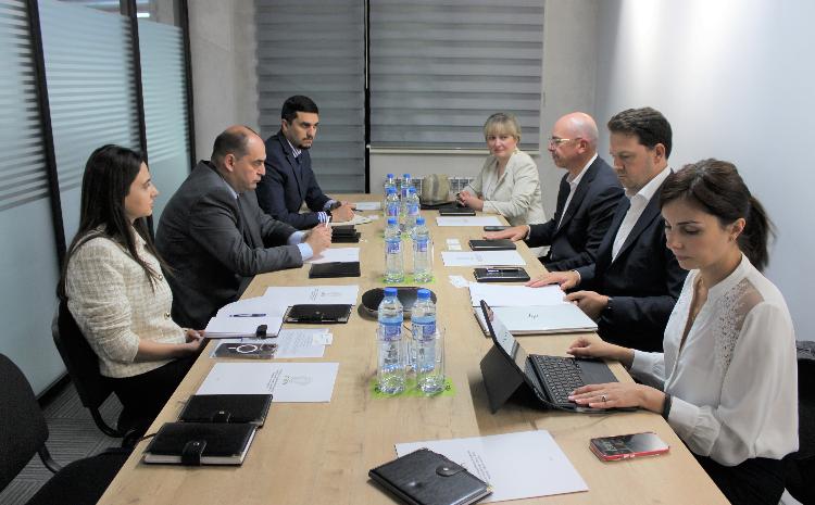 AREA-nın direktoru bp şirkətinin nümayəndələri ilə görüşüb 