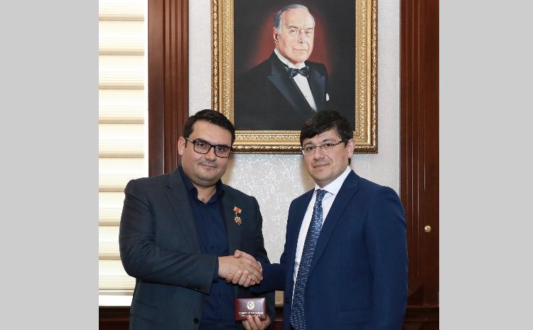 Komitə sədri Köln Azərbaycan Evinin həmtəsisçisi ilə görüşüb 