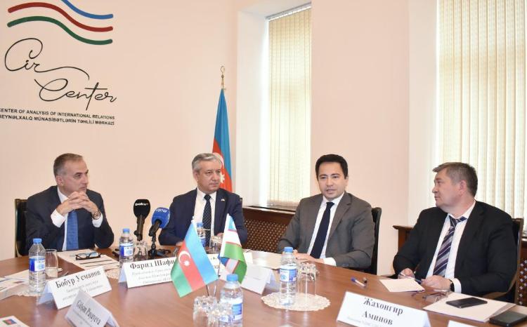 Посол Казахстана принял участие в круглом столе в ЦАМО 