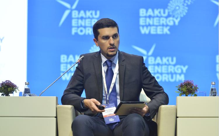 AREA-nın direktor müavini Kamran Hüseynov 28-ci Bakı Enerji Forumunda çıxış edib 