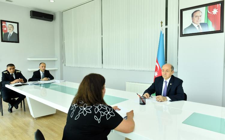 Ədliyyə naziri Qazax rayonunda vətəndaşları qəbul edib 