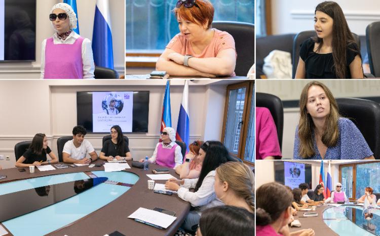 В Баку состоялся мастер-класс члена Союза писателей Азербайджана Саиды Субхи 