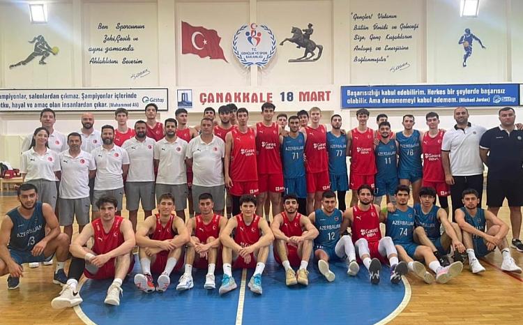 U-20 millimizin sonuncu yoldaşlıq oyunu baş tutub 