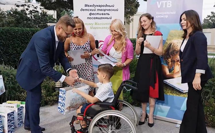 ВТБ (Азербайджан) поддержал инклюзивный фестиваль детского творчества в Баку - ВИДЕО