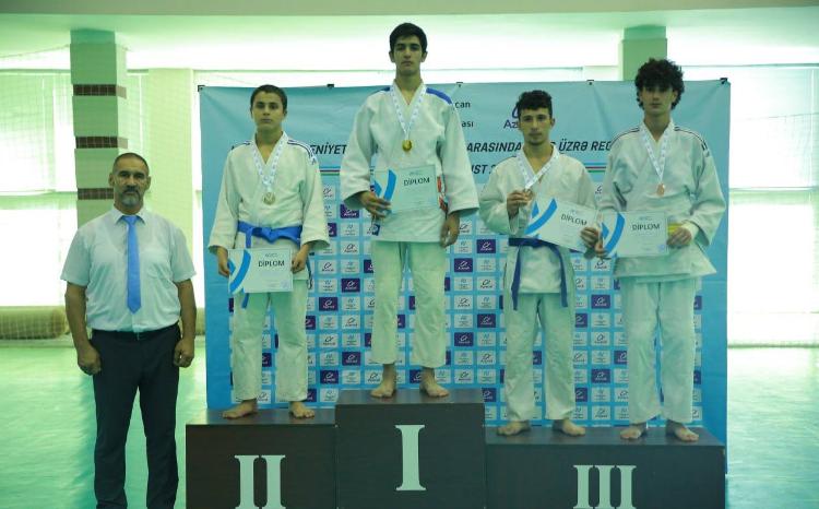 U-18 yeniyetmələr arasında Cənub bölgəsi üzrə region birinciliyinə yekun vuruldu 