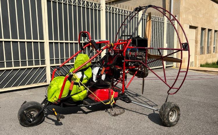 Ölkəyə narkotikləri motoparaplan (uçuş aparatı) vasitəsilə keçirən İran vətəndaşı saxlanılıb - VİDEO