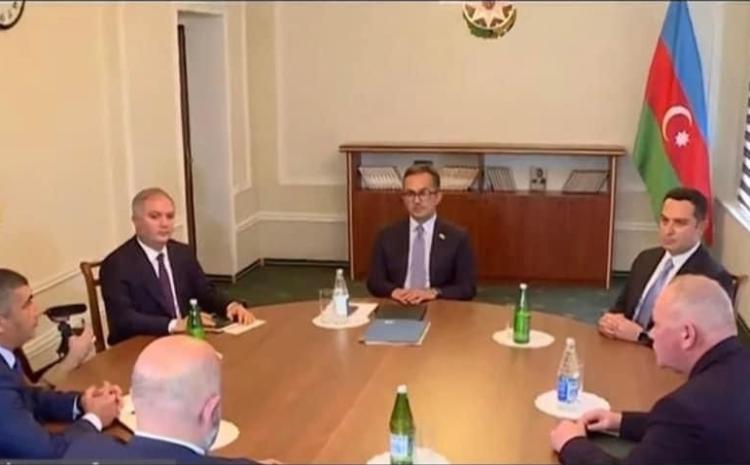 Görüş ardınca görüş: Bakı Qarabağ ermənilərinin xahişini nəzərə alacaq, amma... 