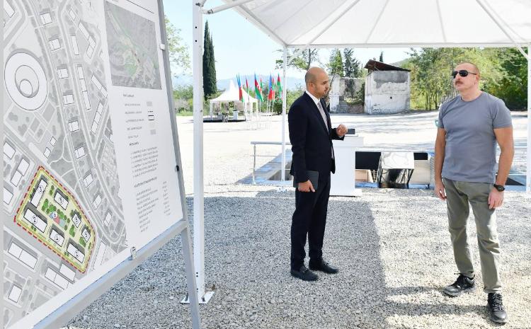 Prezident İlham Əliyev Zəngilan şəhərində 4-cü yaşayış kompleksinin təməlqoyma mərasimində iştirak edib 