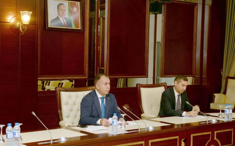 Təbii ehtiyatlar, energetika və ekologiya komitəsinin iclasında 