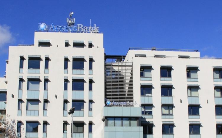 "AccessBank" tender elan edir 