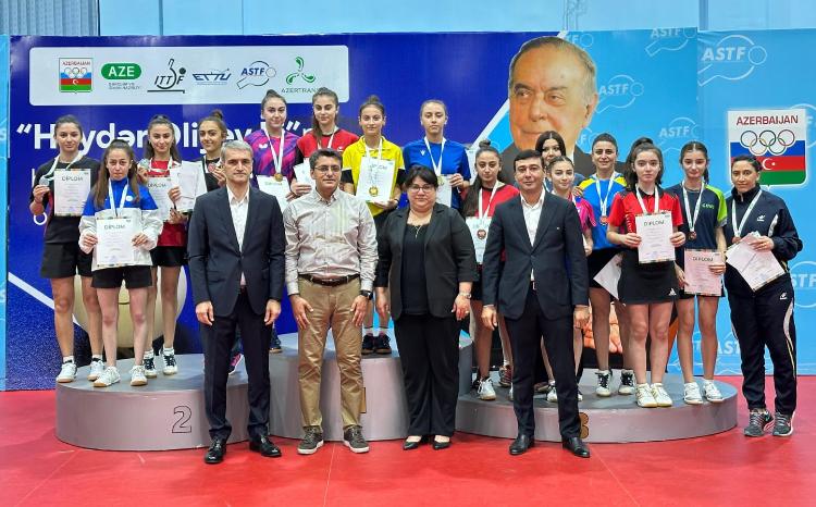 Stolüstü tennis üzrə Azərbaycan çempionatına yekun vurulub 