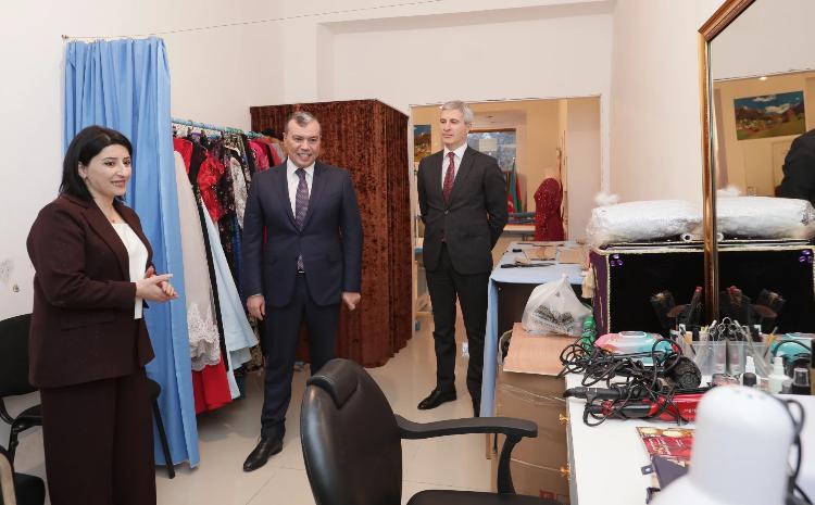 Şamaxıda özünüməşğulluq proqramı çərçivəsində qurulmuş təsərrüfatlara baxış olub 