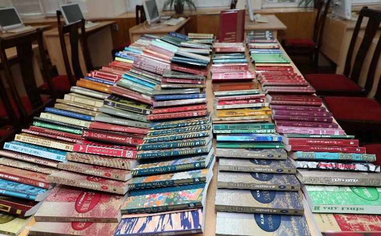 Акция по дарению книг от Научной библиотеки БГУ 