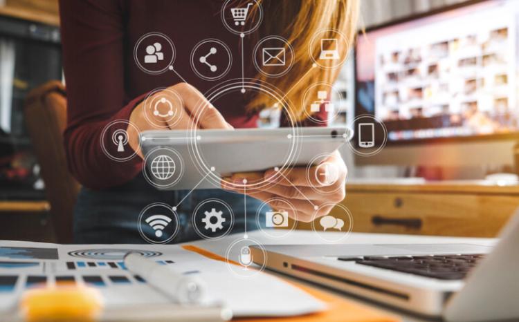 Около трети компаний по всему миру считают важным проводить тренинги по повышению цифровой грамотности сотрудников 