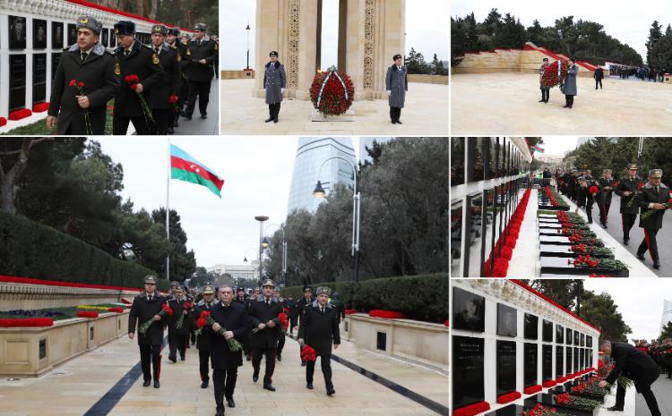 Dövlət Xidmətinin rəhbərliyi Şəhidlər xiyabanını ziyarət edib 