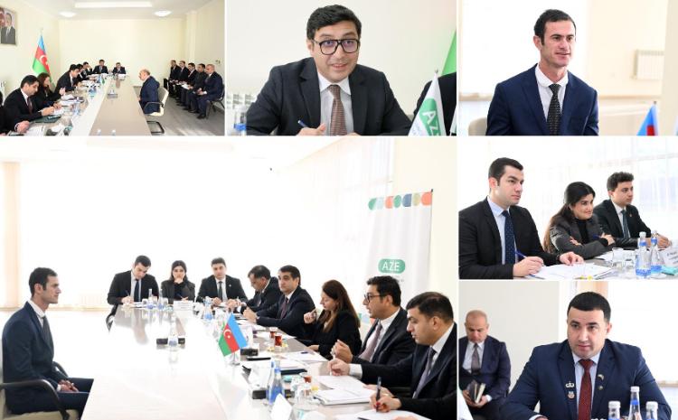 Fərid Qayıbov Siyəzən və Xızıda vətəndaşları qəbul edib 