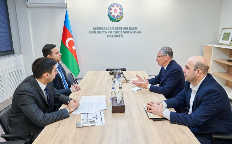 Nazir Muxtar Babayev qaliblə görüşdü 