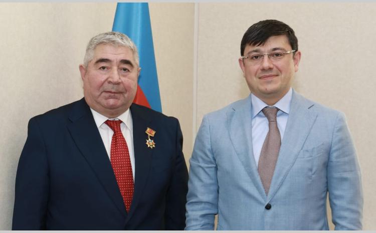 Çexiyada yaşayan azərbaycanlı professora "Diaspor fəaliyyətində xidmətə görə" medalı təqdim edilib 