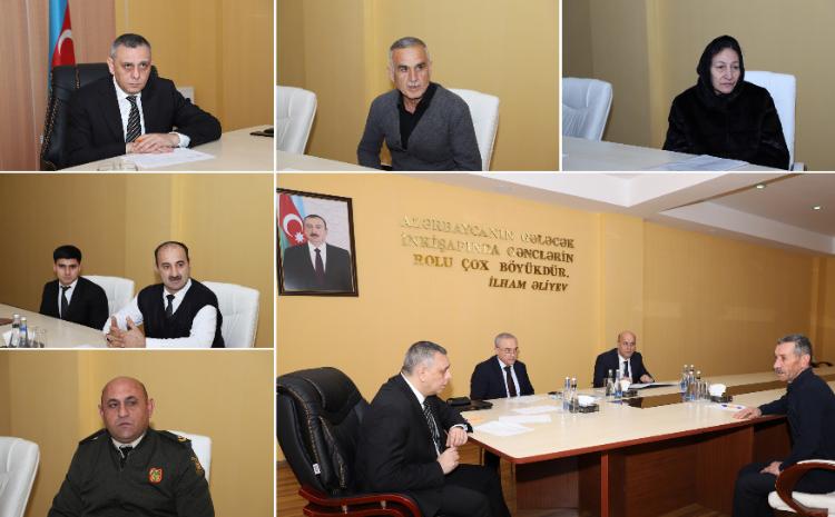 Xidmət rəisi vətəndaşların müraciətlərini dinlədi 