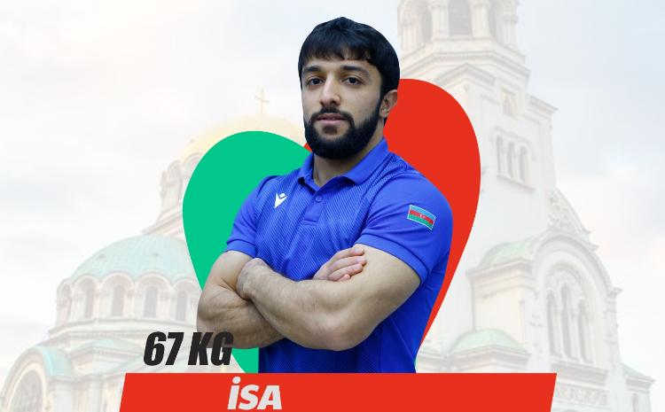 İsa Rüstəmov B qrupunda 1-ci oldu 
